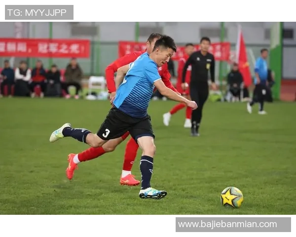 当足球巨星走上街头草根球场掀起一场野球风暴 当足球巨星走上街头草根球场掀起一场野球风暴