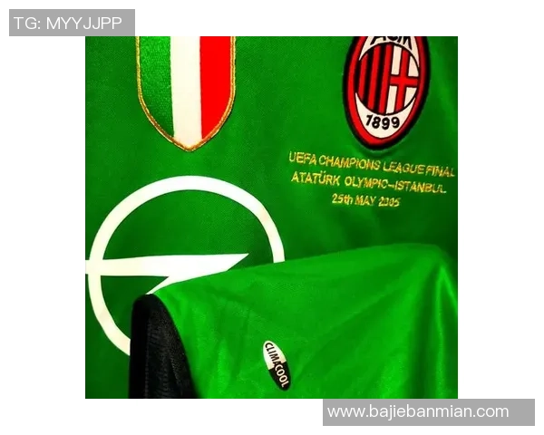 足球巨星泪目瞬间集锦：感动、奋斗与荣耀背后的真实情感展现